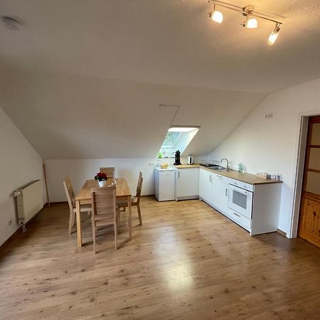 Ferienwohnung An Der Romantischen Strasse Direkt A3 Und A81 Eisingen  Eksteriør billede